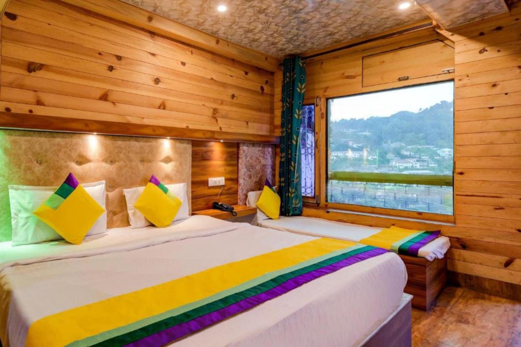 Hotel Vinayak Nainital Near Mall Road Lake View Room Exteriér fotografie